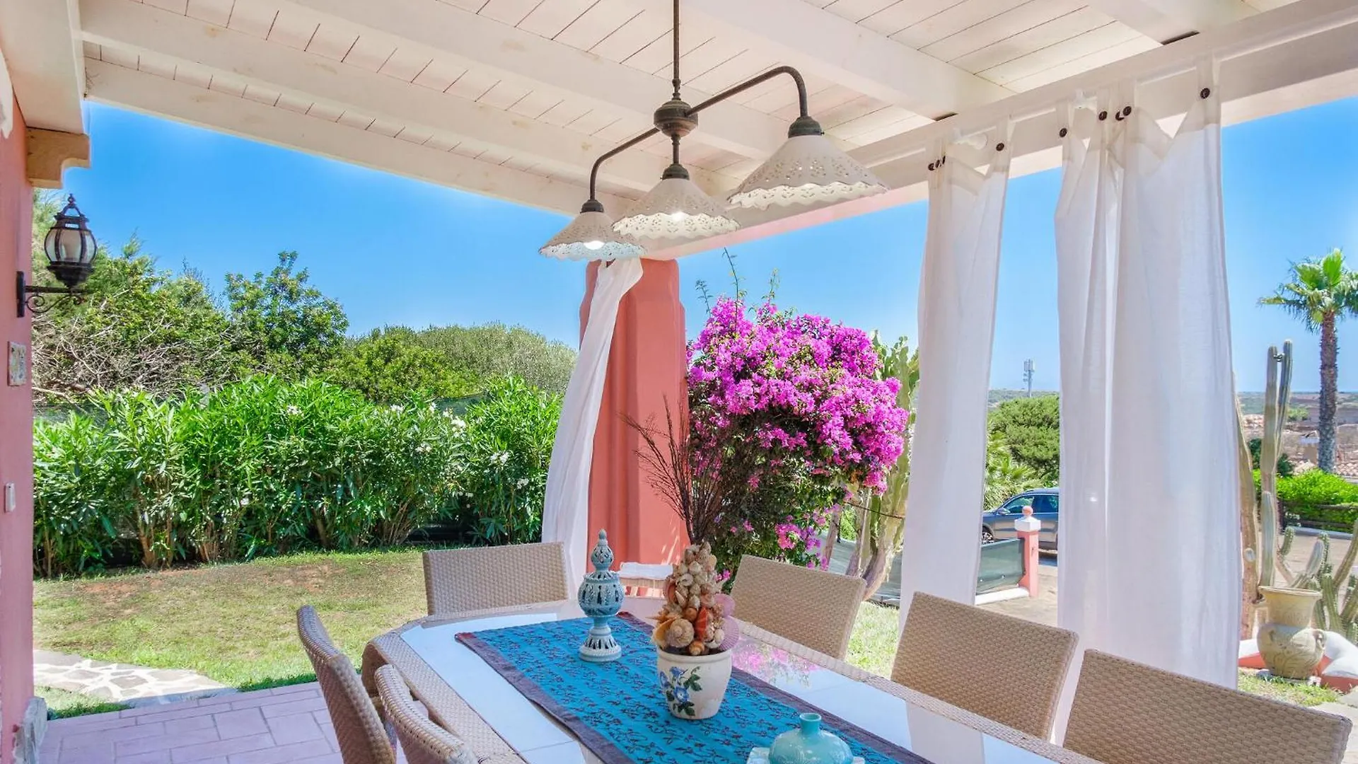 Amazing Home In Stintino With Kitchenette 0*,  Italië
