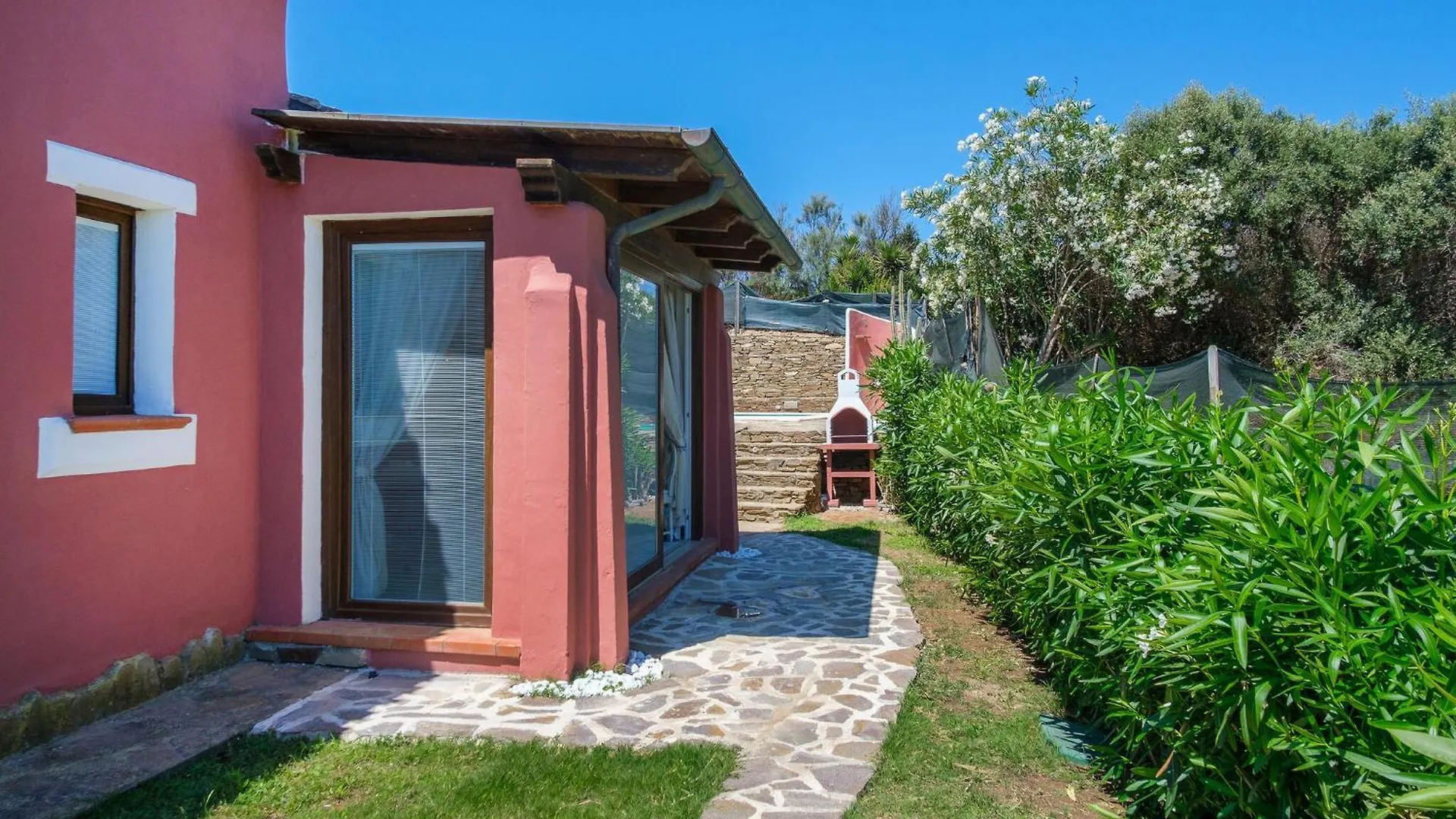 Amazing Home In Stintino With Kitchenette